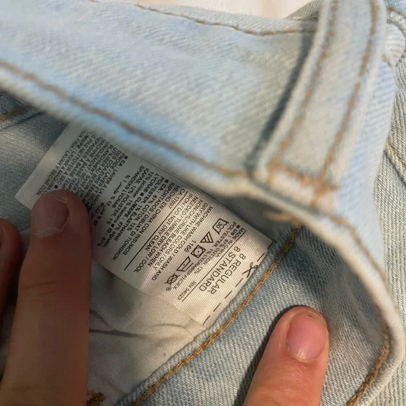 Old navy boyfriend shorts - Picture 6 of 6